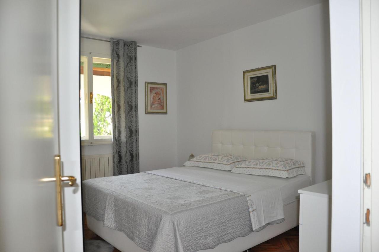 Apartmaji Stamcar Izola Exterior foto